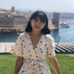 Meet your Posher, Ema